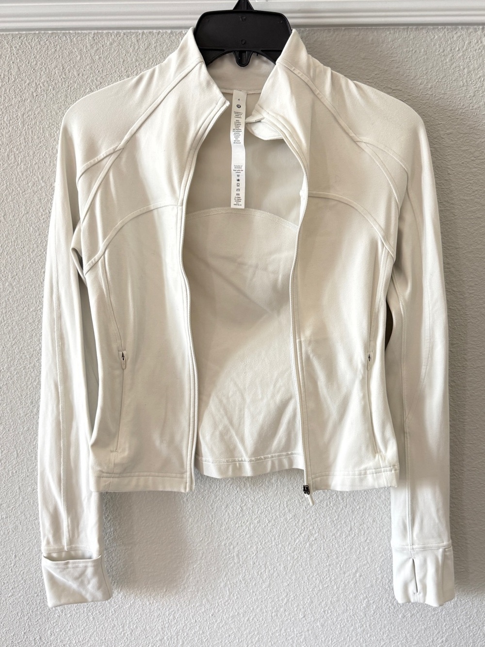 Lululemon Women’s Align Cream Colored Lightweight Zip-Front Jacket